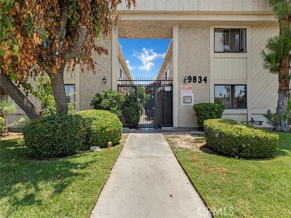 9834 Sepulveda Boulevard 109, North Hills (los Angeles) CA 91343