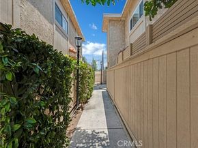 9834 Sepulveda Boulevard 109, North Hills (los Angeles) CA 91343
