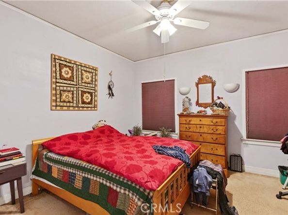 1309 N Edgemont, Los Angeles CA 90027