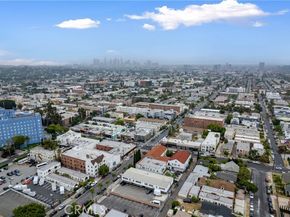 1309 N Edgemont, Los Angeles CA 90027