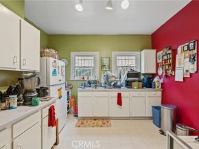 1309 N Edgemont, Los Angeles CA 90027