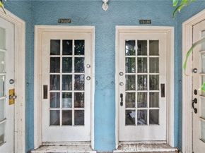 1309 N Edgemont, Los Angeles CA 90027