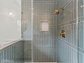 23642 Community St, West Hills (los Angeles) CA 91304