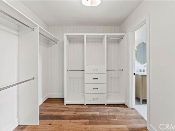 23642 Community St, West Hills (los Angeles) CA 91304