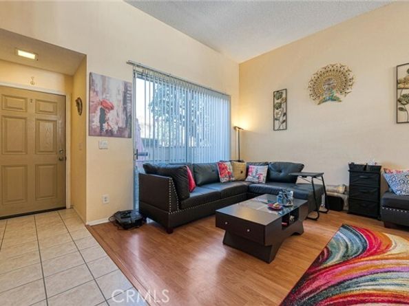 19545 Sherman Way 97, Reseda (los Angeles) CA 91335
