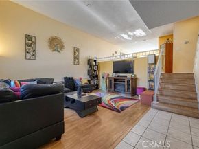 19545 Sherman Way 97, Reseda (los Angeles) CA 91335