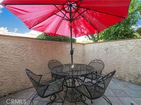 19545 Sherman Way 97, Reseda (los Angeles) CA 91335