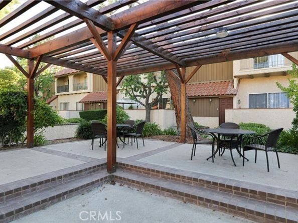 19545 Sherman Way 97, Reseda (los Angeles) CA 91335