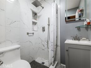 19545 Sherman Way 97, Reseda (los Angeles) CA 91335