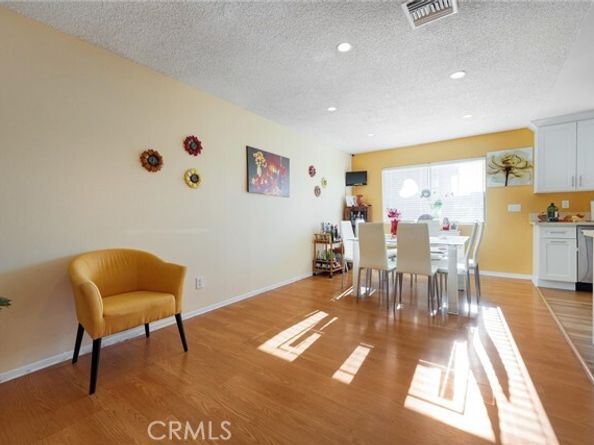 19545 Sherman Way 97, Reseda (los Angeles) CA 91335