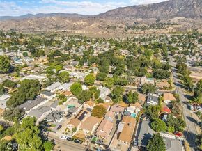 8421 Grenoble, Sunland (los Angeles) CA 91040