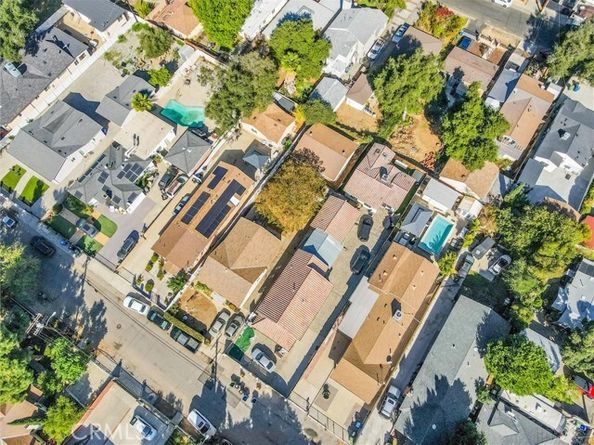 8421 Grenoble, Sunland (los Angeles) CA 91040