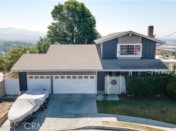 12542 Glamis St., Pacoima (los Angeles) CA 91331