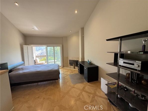 1688 Palisades Drive, Pacific Palisades (los Angeles) CA 90272