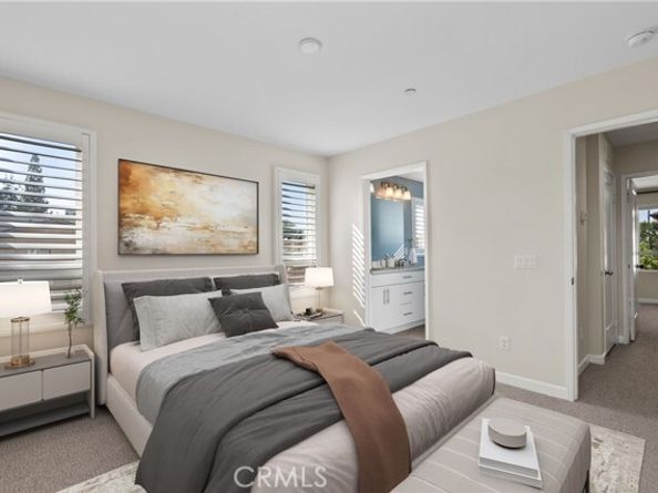 14729 Sherman Way, Van Nuys (los Angeles) CA 91405