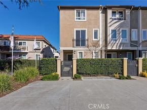 14729 Sherman Way, Van Nuys (los Angeles) CA 91405