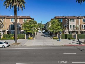 14729 Sherman Way, Van Nuys (los Angeles) CA 91405