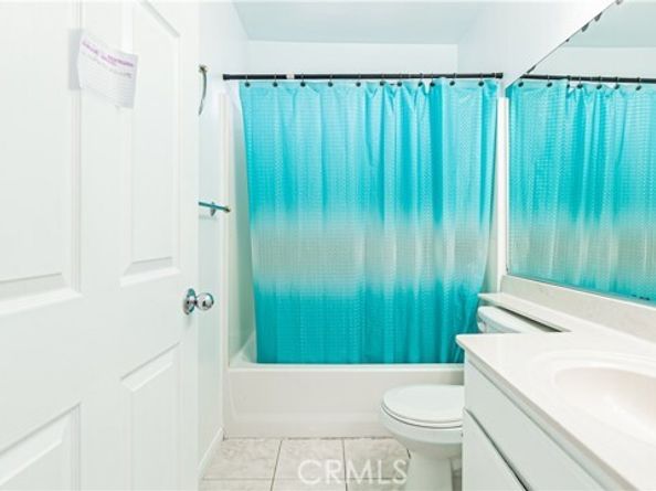12120 Terra Bella St # 4, Pacoima (los Angeles) CA 91331