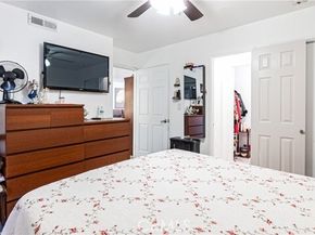 12120 Terra Bella St # 4, Pacoima (los Angeles) CA 91331