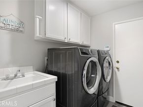 24632 Stagg Street, West Hills (los Angeles) CA 91304