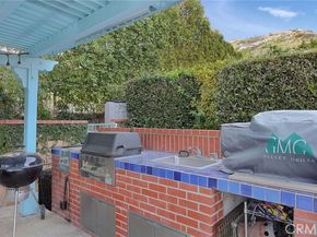 24632 Stagg Street, West Hills (los Angeles) CA 91304