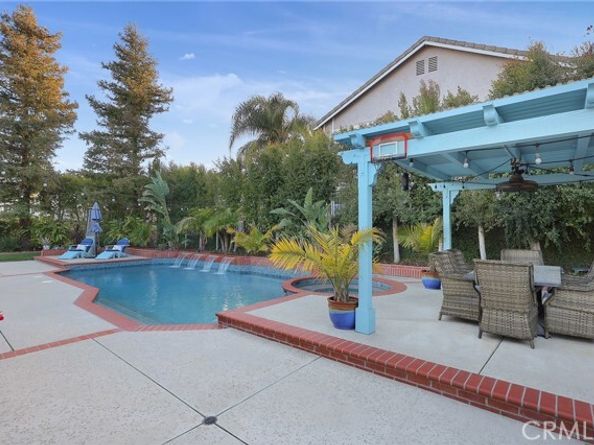 24632 Stagg Street, West Hills (los Angeles) CA 91304