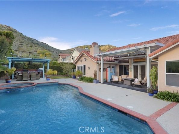 24632 Stagg Street, West Hills (los Angeles) CA 91304