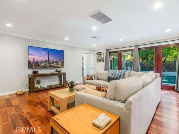 3325 Alginet, Encino (los Angeles) CA 91436