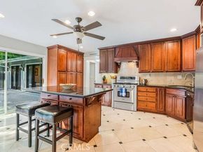 3325 Alginet, Encino (los Angeles) CA 91436