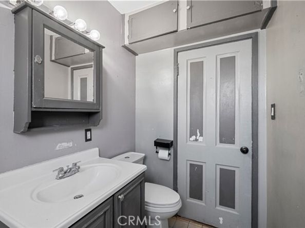 6556 Satsuma, North Hollywood (los Angeles) CA 91606