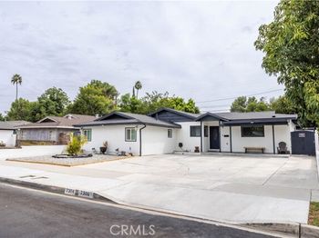 7306 Jumilla Avenue