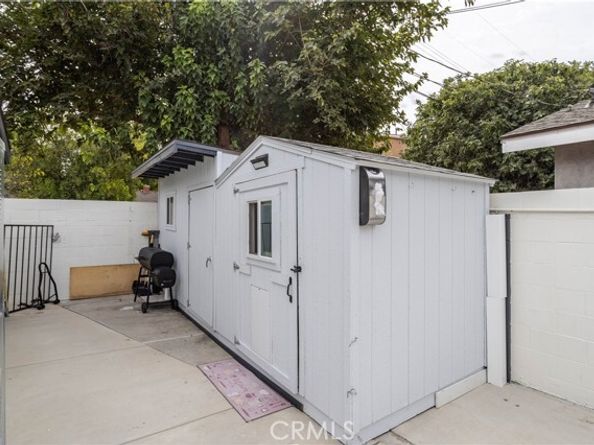 7306 Jumilla Avenue, Winnetka (los Angeles) CA 91306