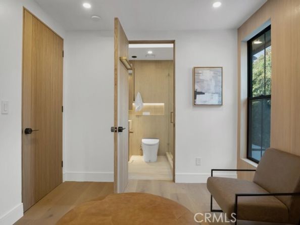 11107 Kling Street, North Hollywood (los Angeles) CA 91602