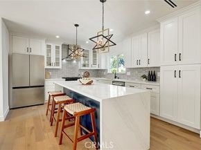 6852 Atoll Avenue, North Hollywood (los Angeles) CA 91605