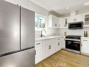 6852 Atoll Avenue, North Hollywood (los Angeles) CA 91605