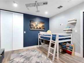 16688 Oldham Street, Encino (los Angeles) CA 91436