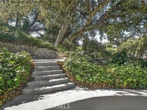 16688 Oldham Street, Encino (los Angeles) CA 91436