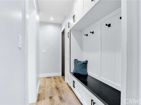 16688 Oldham Street, Encino (los Angeles) CA 91436