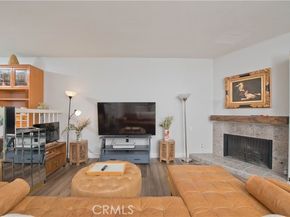 5711 Owensmouth 107, Woodland Hills (los Angeles) CA 91367