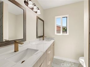 8028 Coldwater Canyon Avenue, North Hollywood (los Angeles) CA 91605