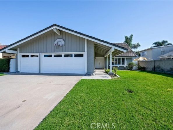 9532 Caithness, Huntington Beach CA 92646