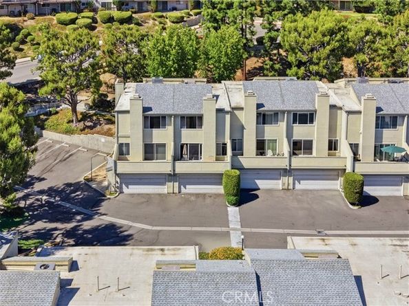 15760 Midwood 5, Granada Hills (los Angeles) CA 91344