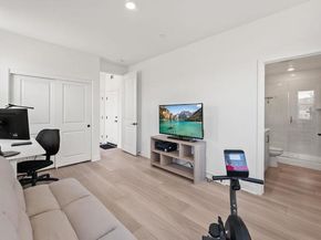 8105 Rose Quartz Circle, San Diego CA 92126