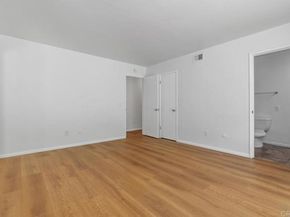 2345 Worden Street, San Diego CA 92107