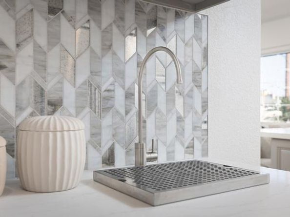 1674 Evergreen Street, San Diego CA 92106