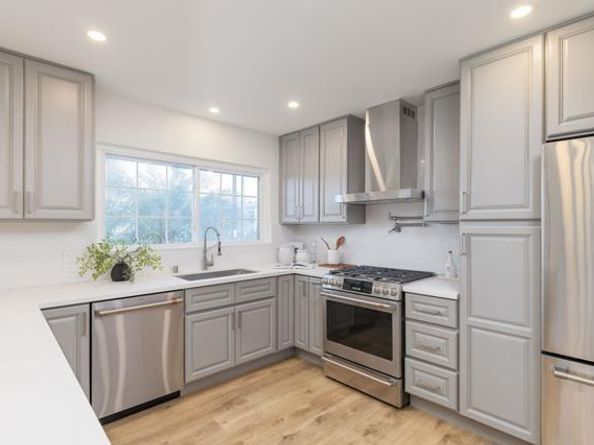 1674 Evergreen Street, San Diego CA 92106