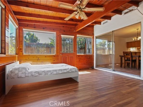 10130 Gerald Avenue, North Hills (los Angeles) CA 91343