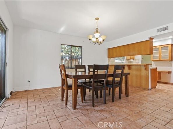 10130 Gerald Avenue, North Hills (los Angeles) CA 91343