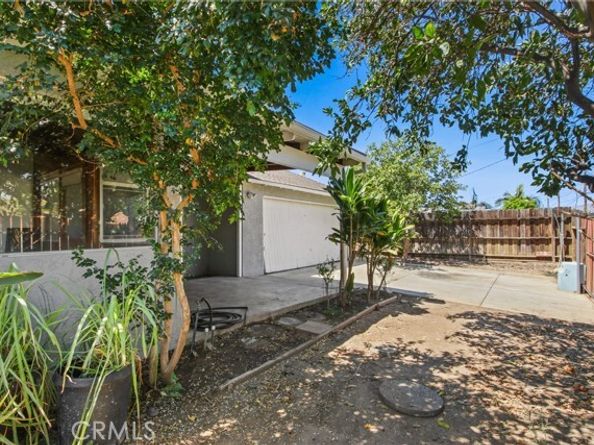 10130 Gerald Avenue, North Hills (los Angeles) CA 91343