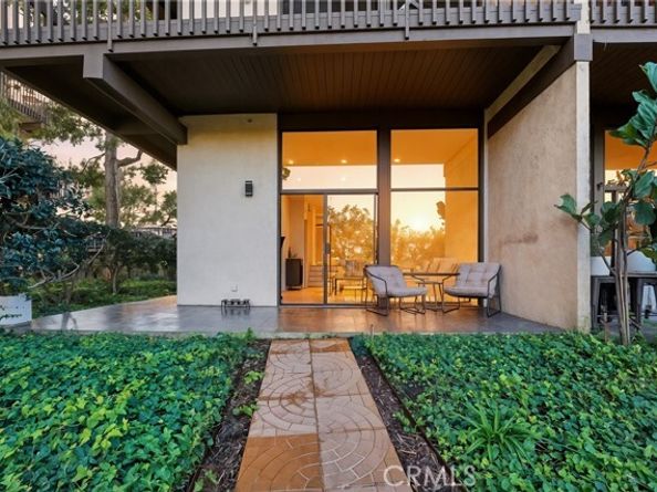 8103 Marina Pacifica, Long Beach CA 90803